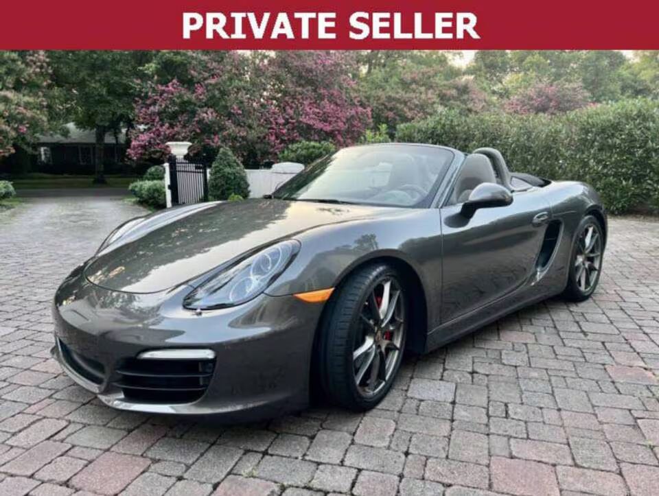 PORSCHE