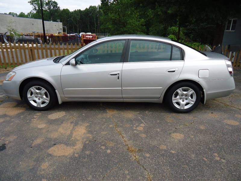 2003 NISSAN Altima