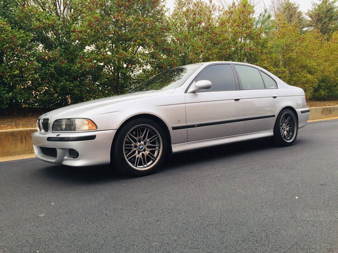 2000 BMW M5