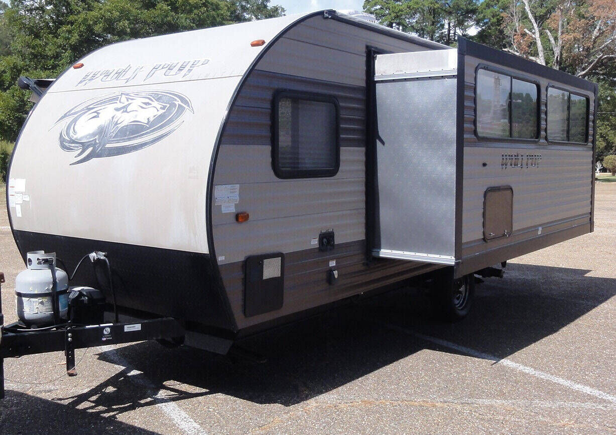 2017 FOREST RIVER Cherokee