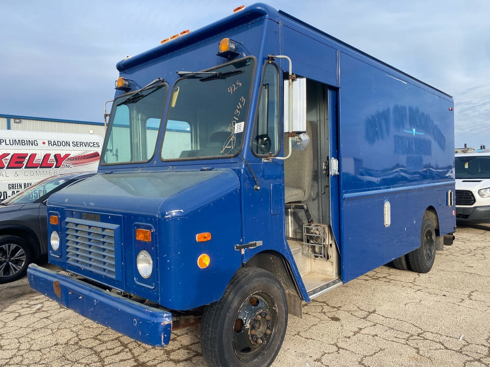 GMC P Truck Forward
