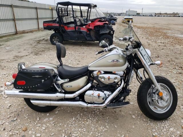 Suzuki VL1500 / VL1500T