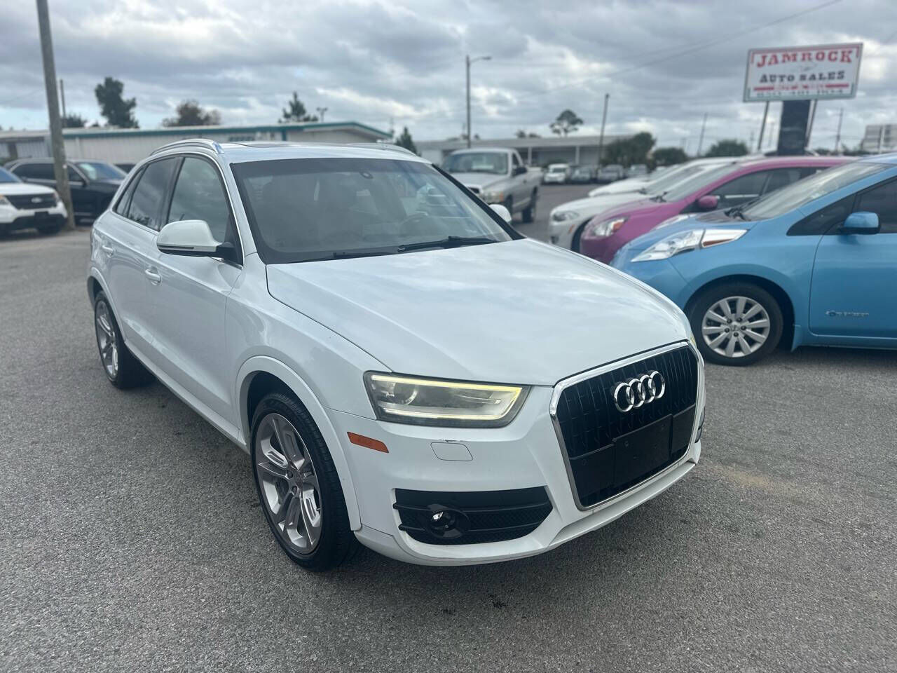 2015 AUDI Q3