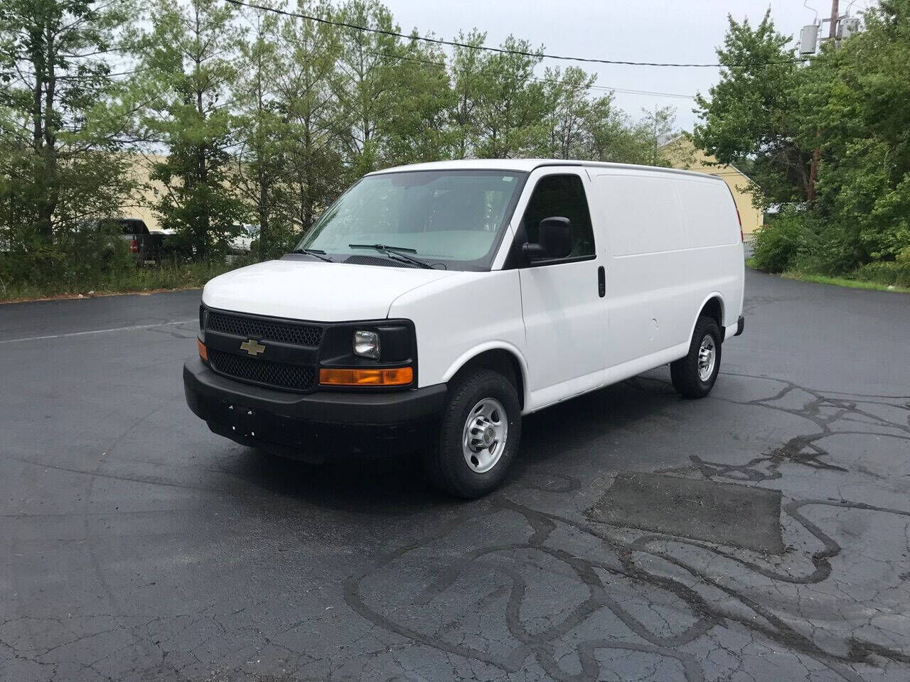 2013 CHEVROLET Express