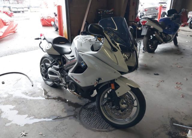 BMW F 800 GT