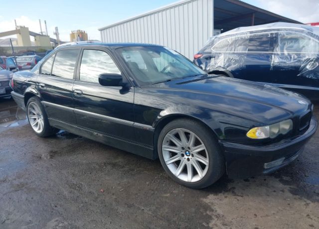 BMW 740i