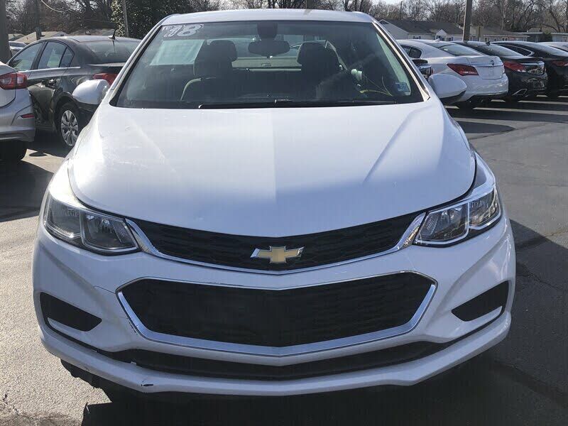 2018 CHEVROLET Cruze
