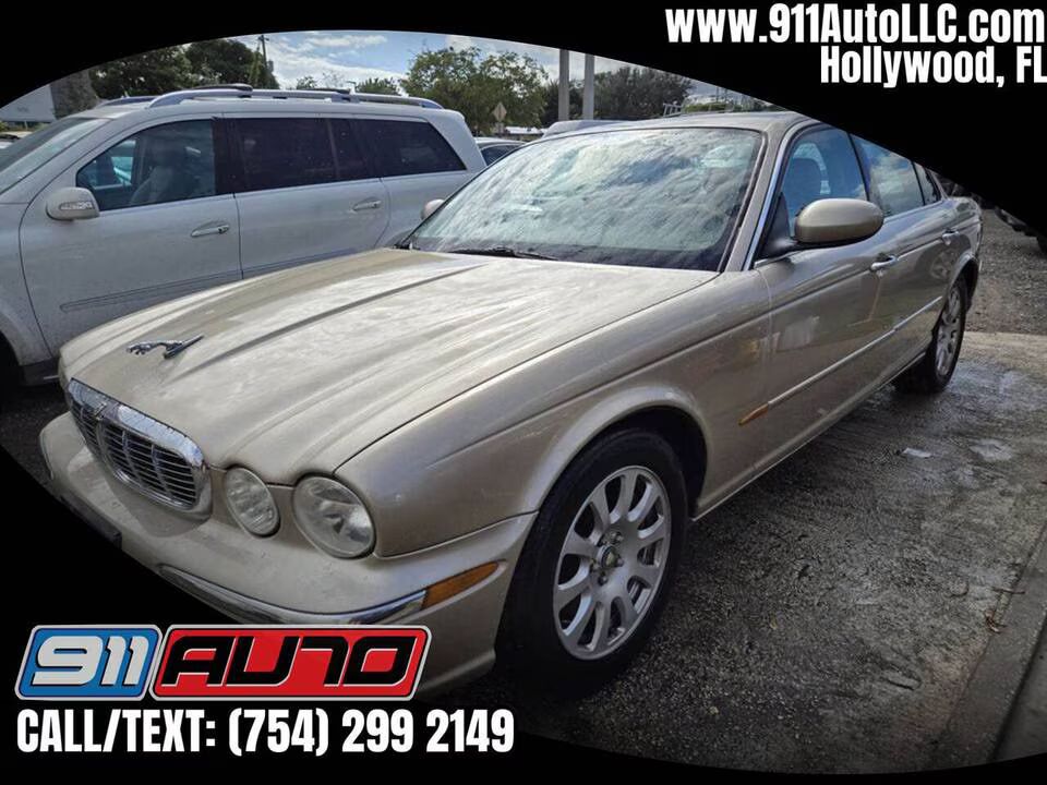 Jaguar XJ