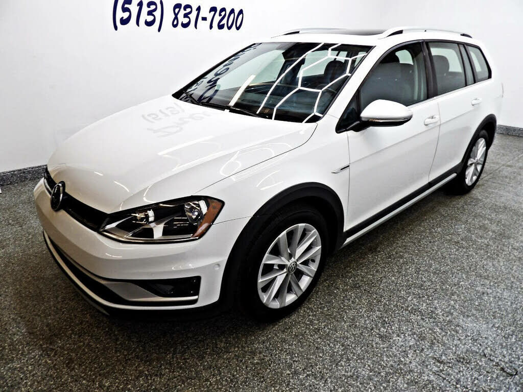 2017 VOLKSWAGEN Golf Alltrack