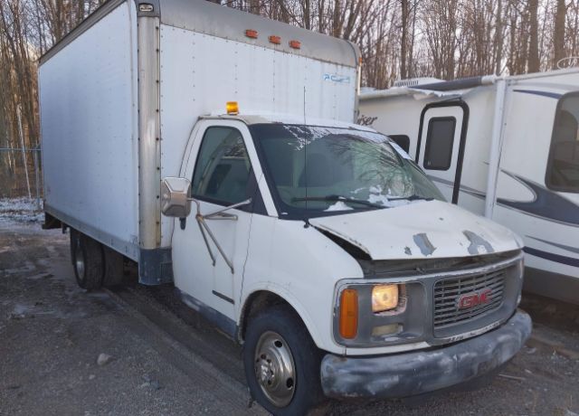 GMC Savana