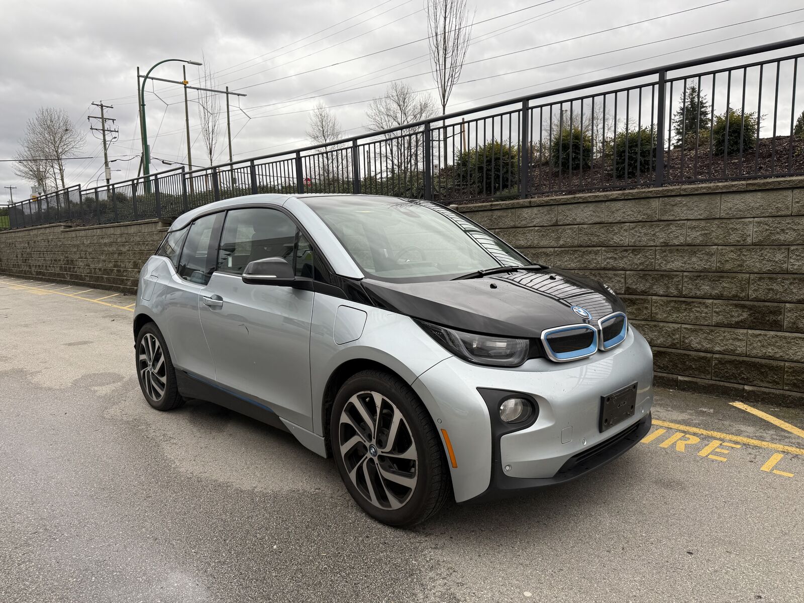 BMW i3