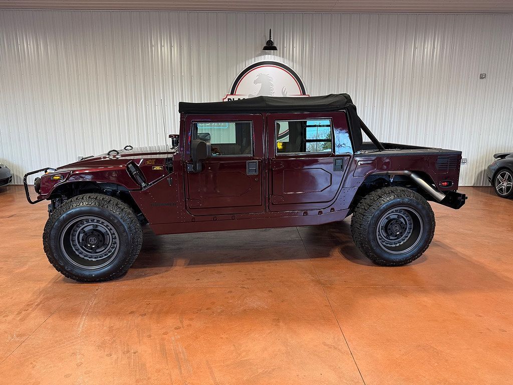 HUMMER H1