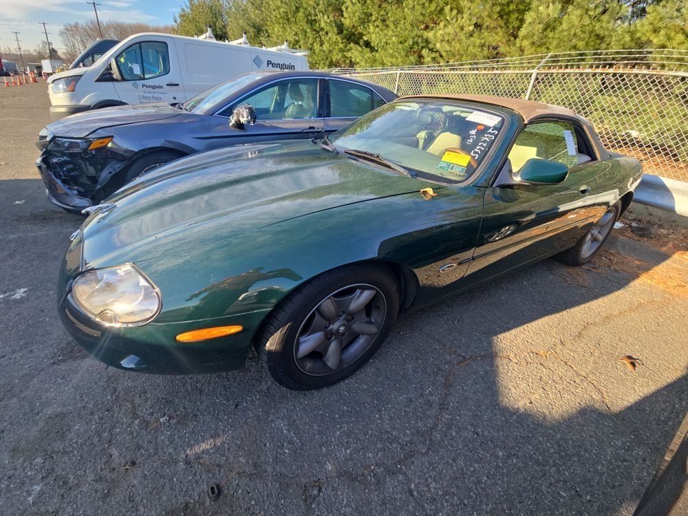 Jaguar XK8