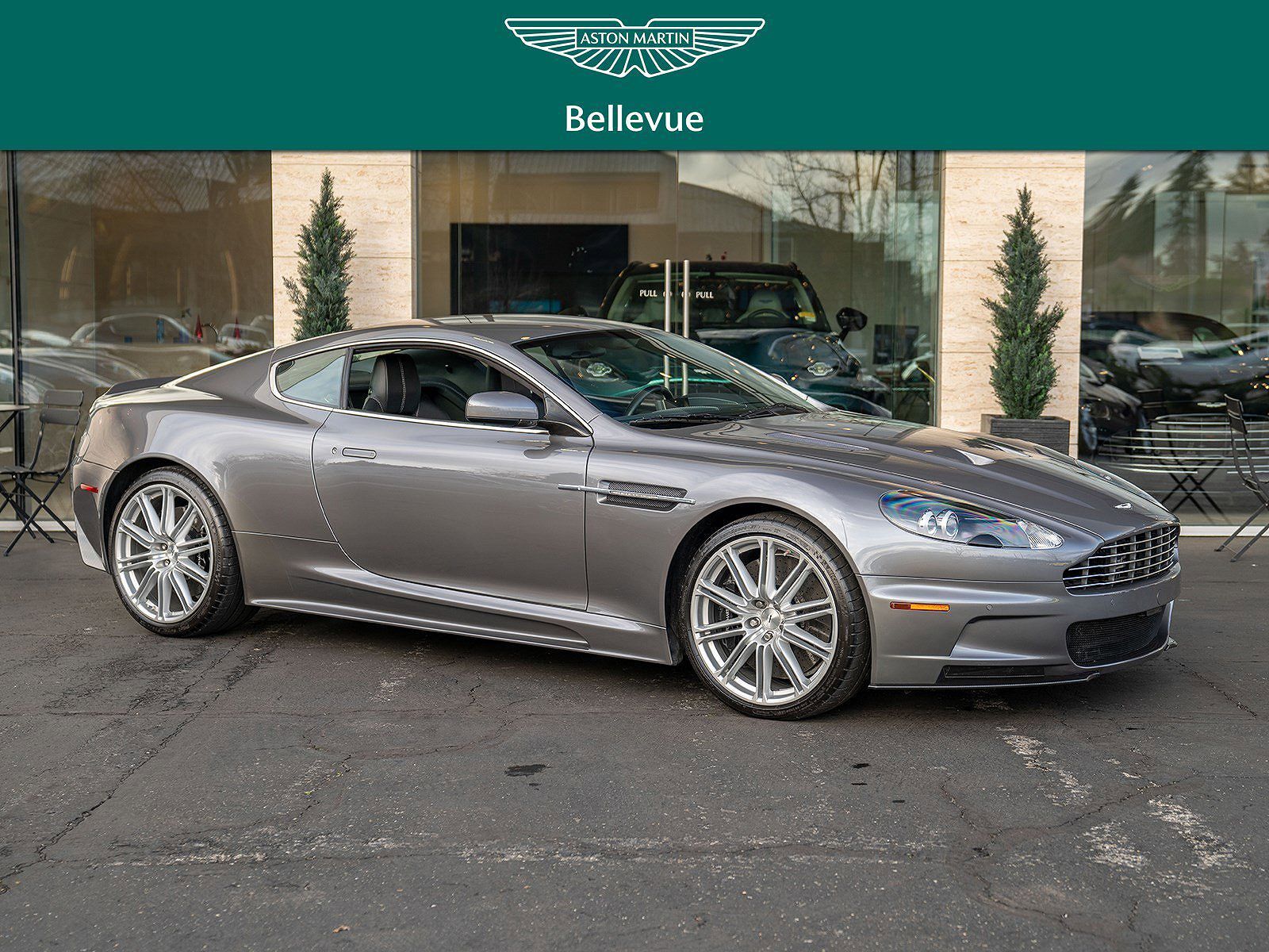 Aston Martin DBS