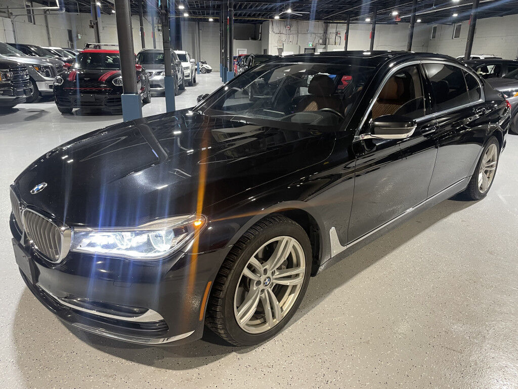 BMW 750i