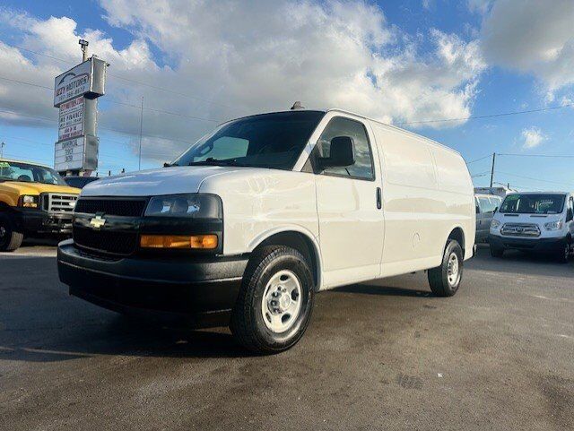 2018 CHEVROLET Express
