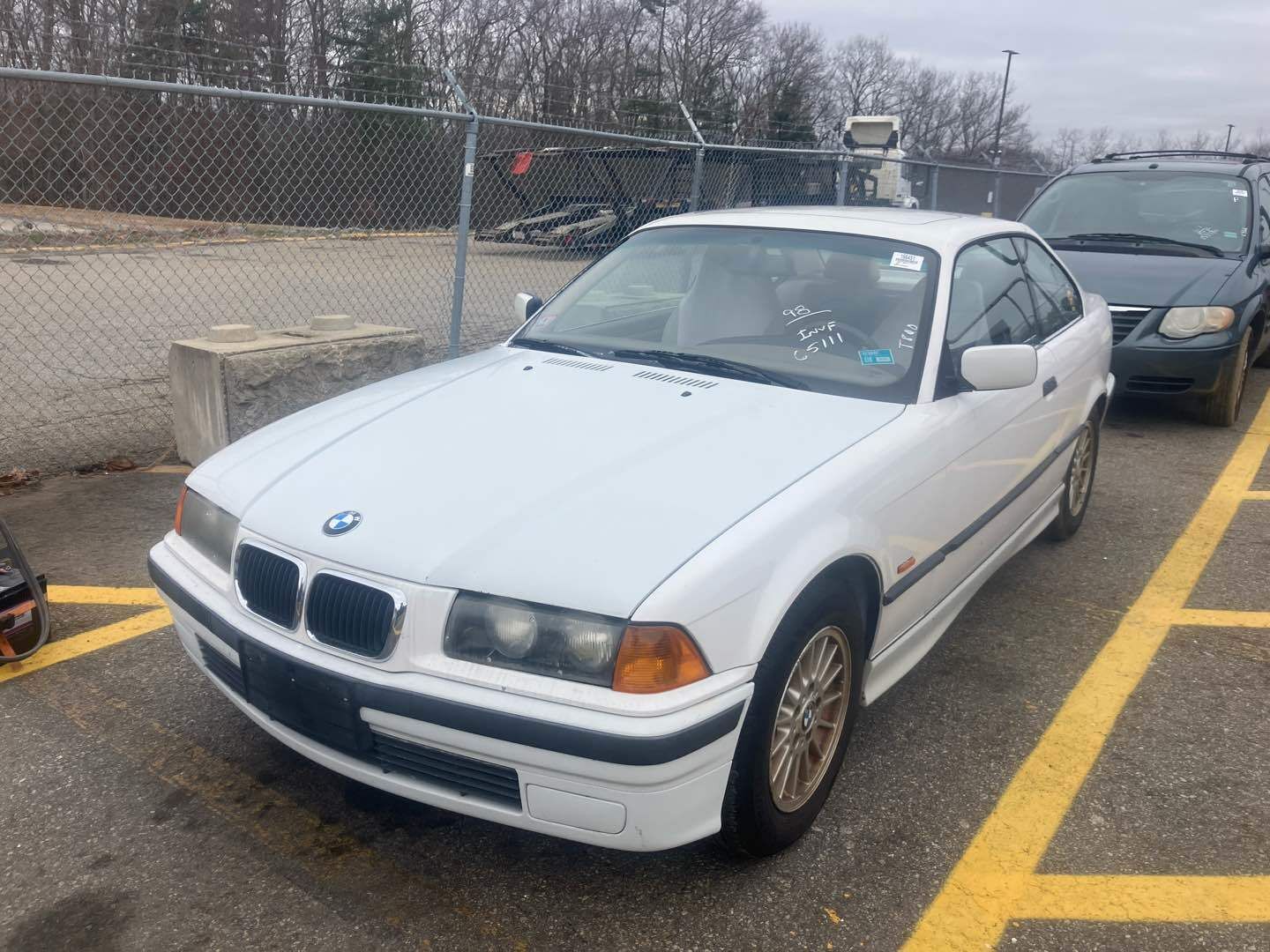 BMW 328iS