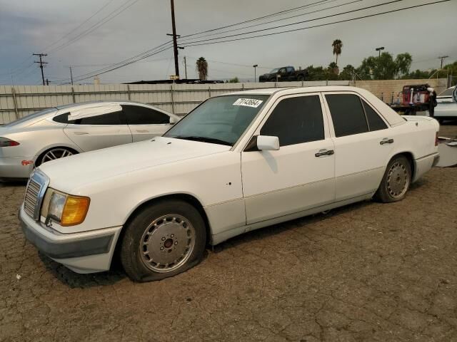 Mercedes-Benz 300