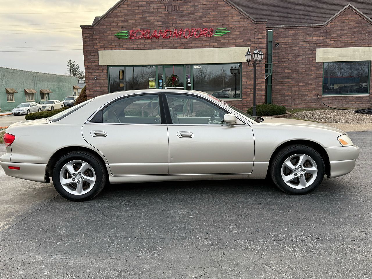 Mazda Millenia