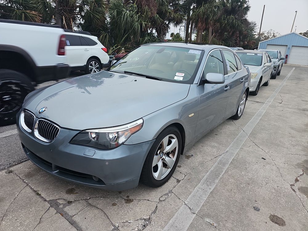 BMW 525i