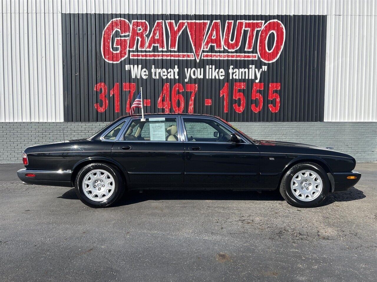 Jaguar XJ8