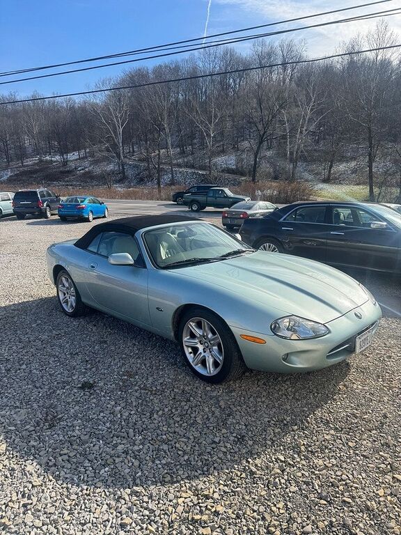 Jaguar XK8