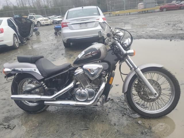 Honda VT600CD2