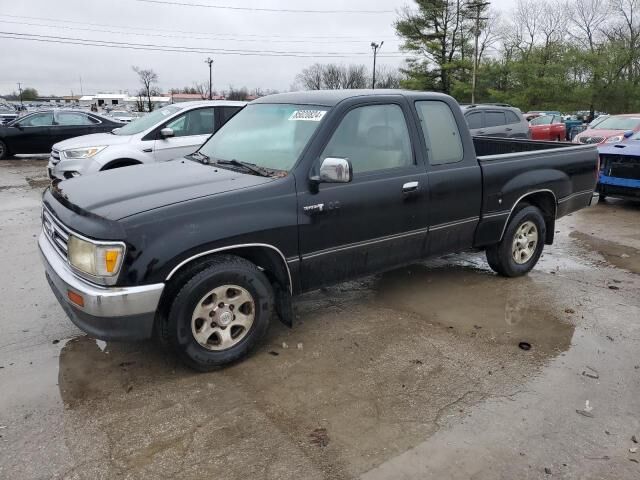 Toyota T100