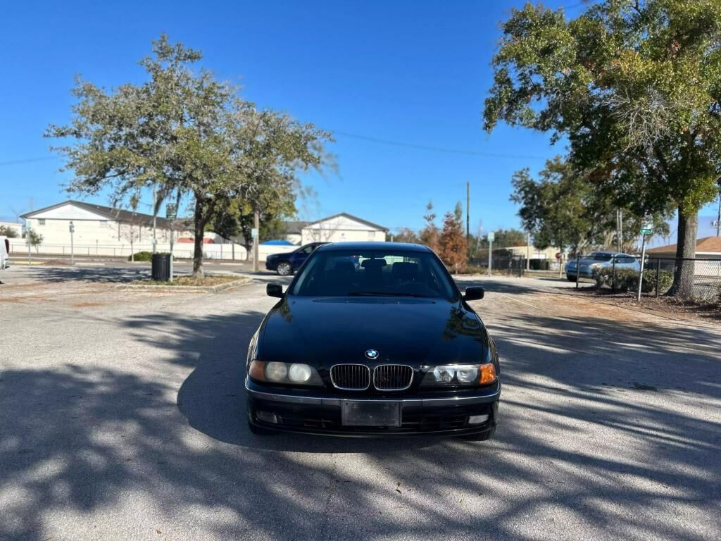 BMW 528i