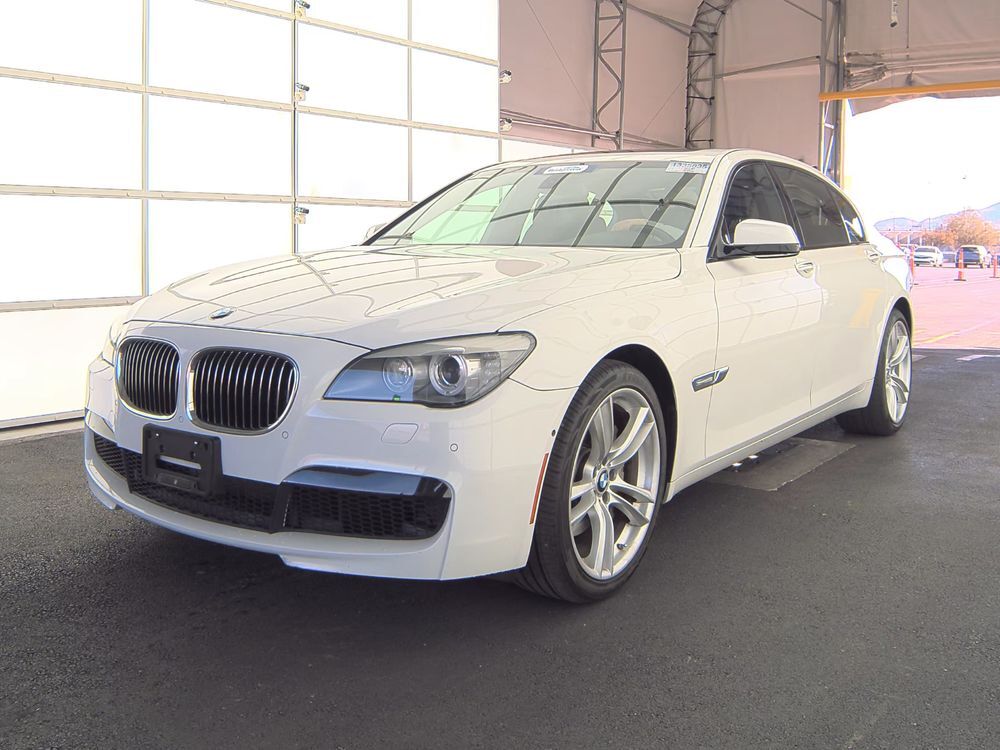 BMW 740Li