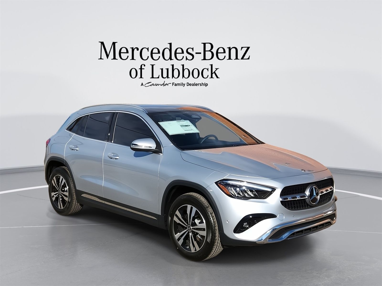 2025 MERCEDES-BENZ GLA-Class