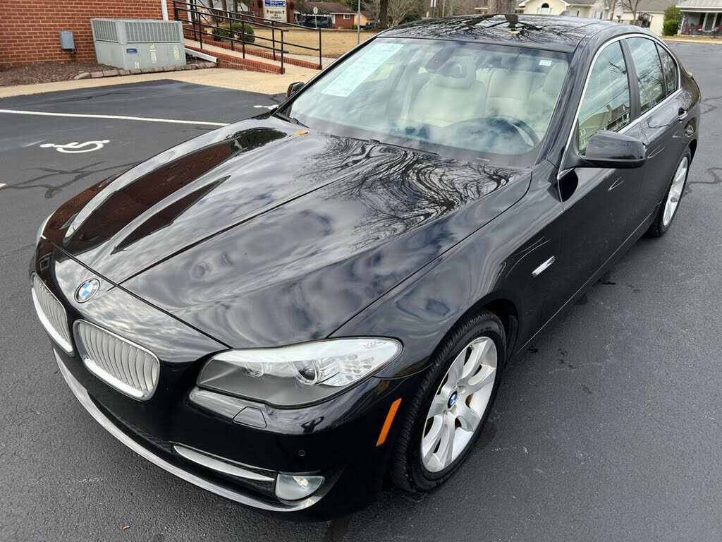 BMW 550i