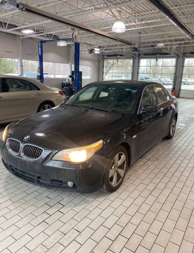 BMW 525xi