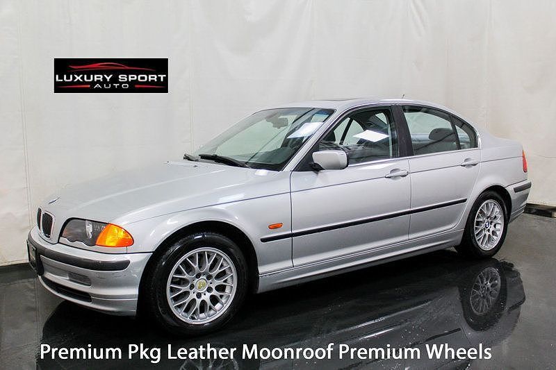 BMW 328i