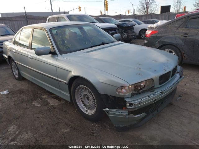 BMW 740i