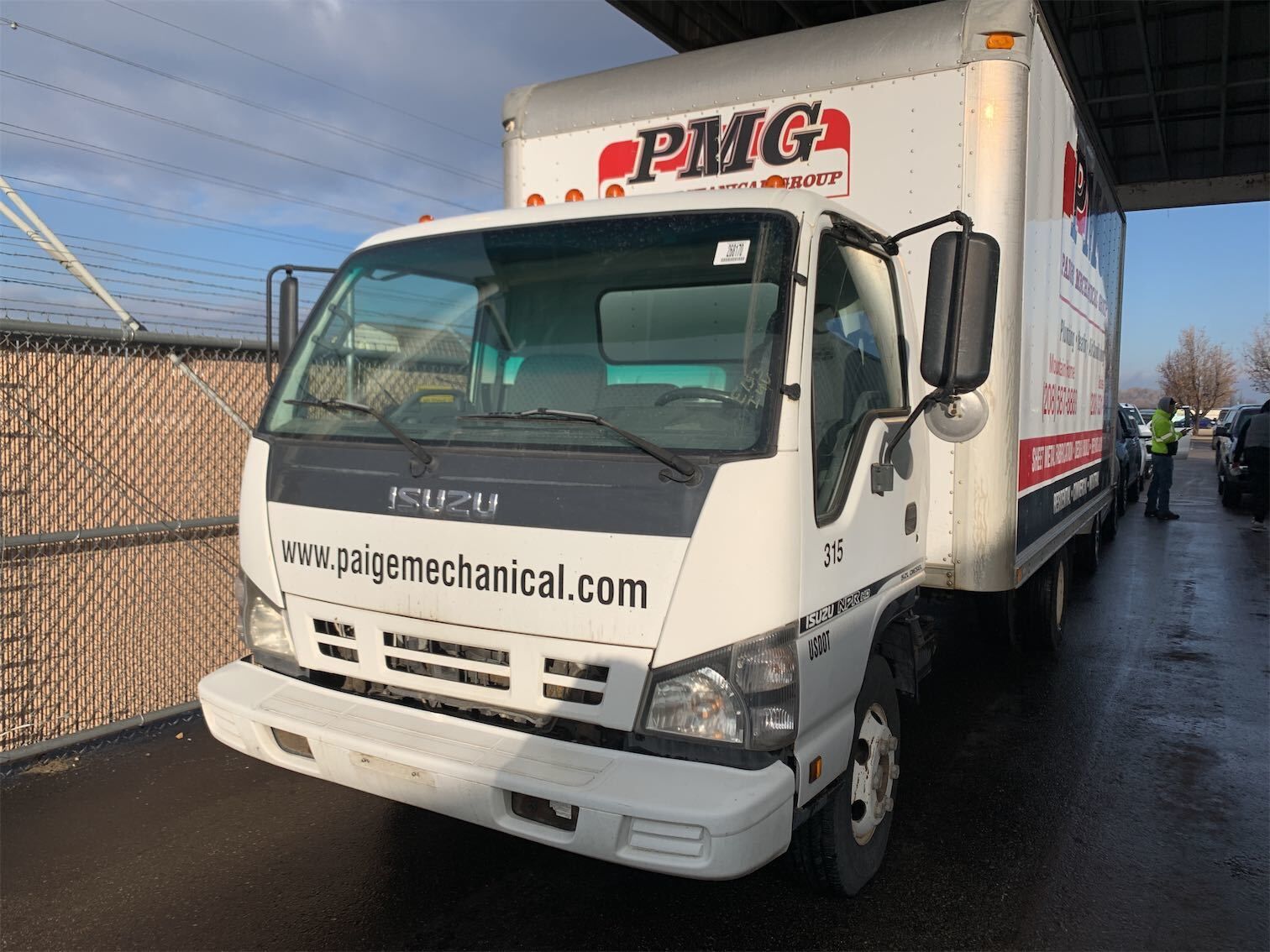 ISUZU