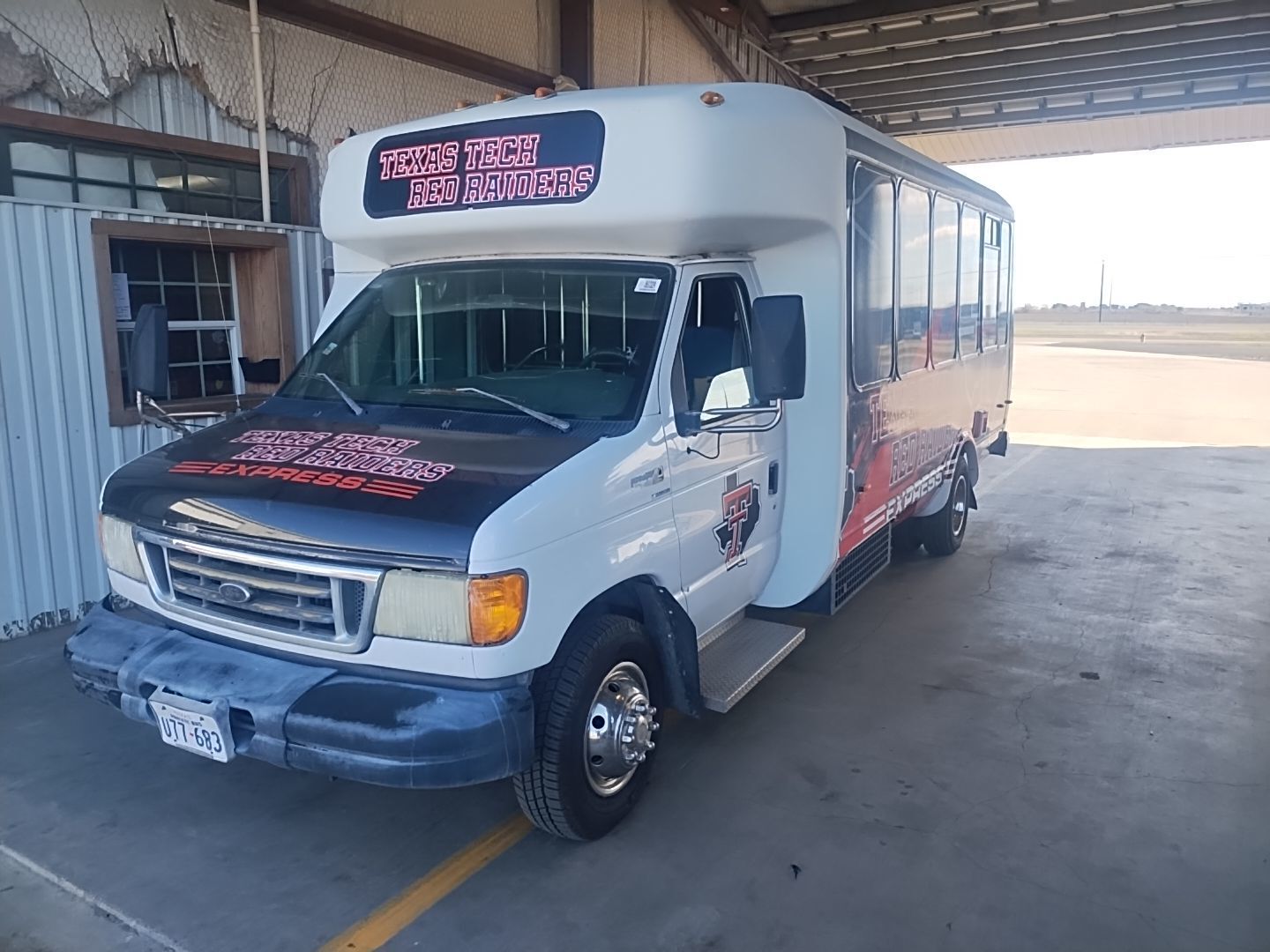 Ford E-450