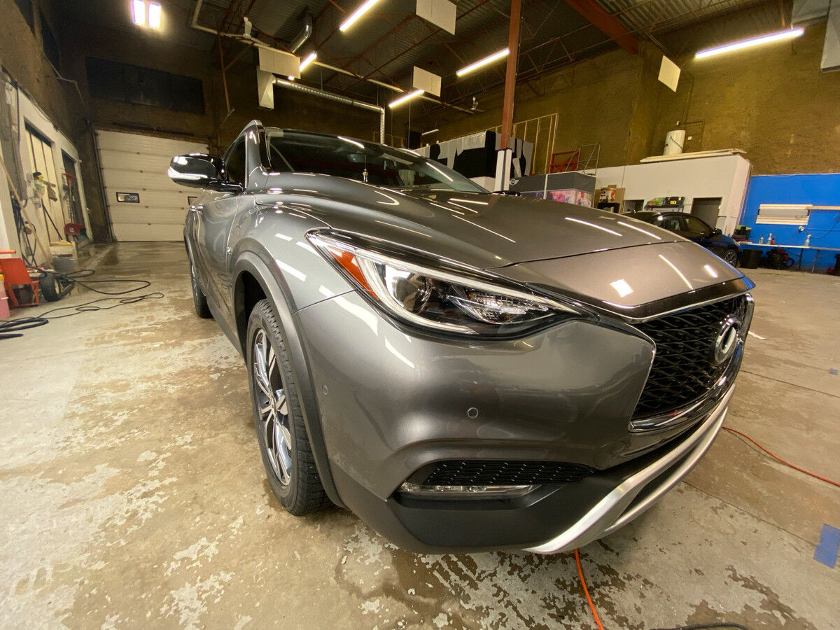 Infiniti QX30