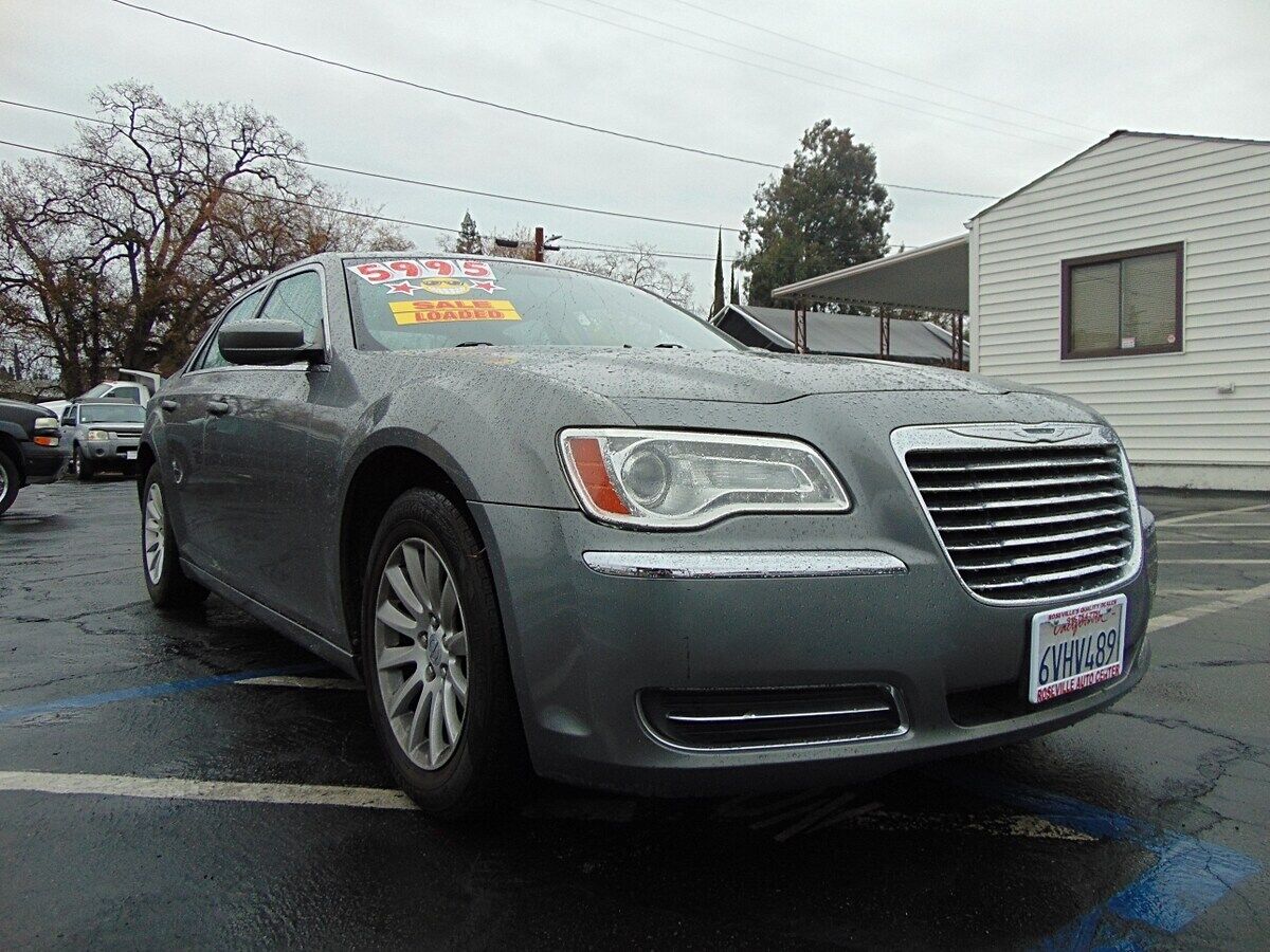 2012 CHRYSLER 300
