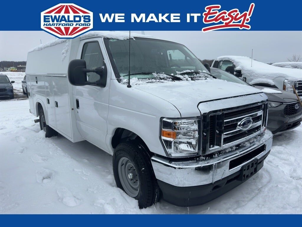 2025 FORD E-350
