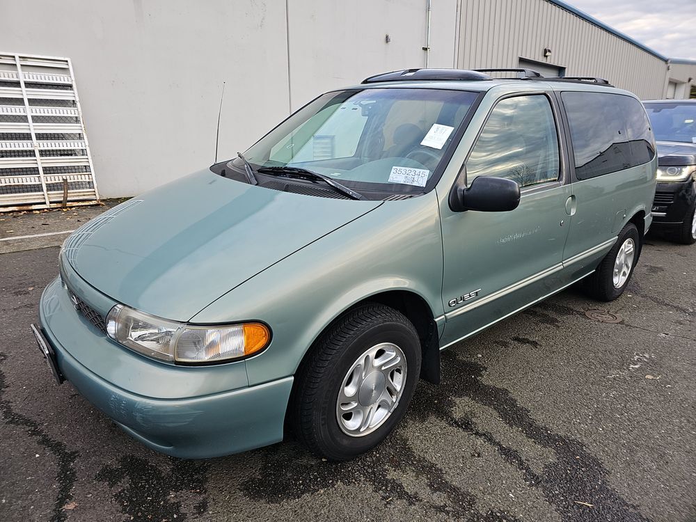 Nissan Quest
