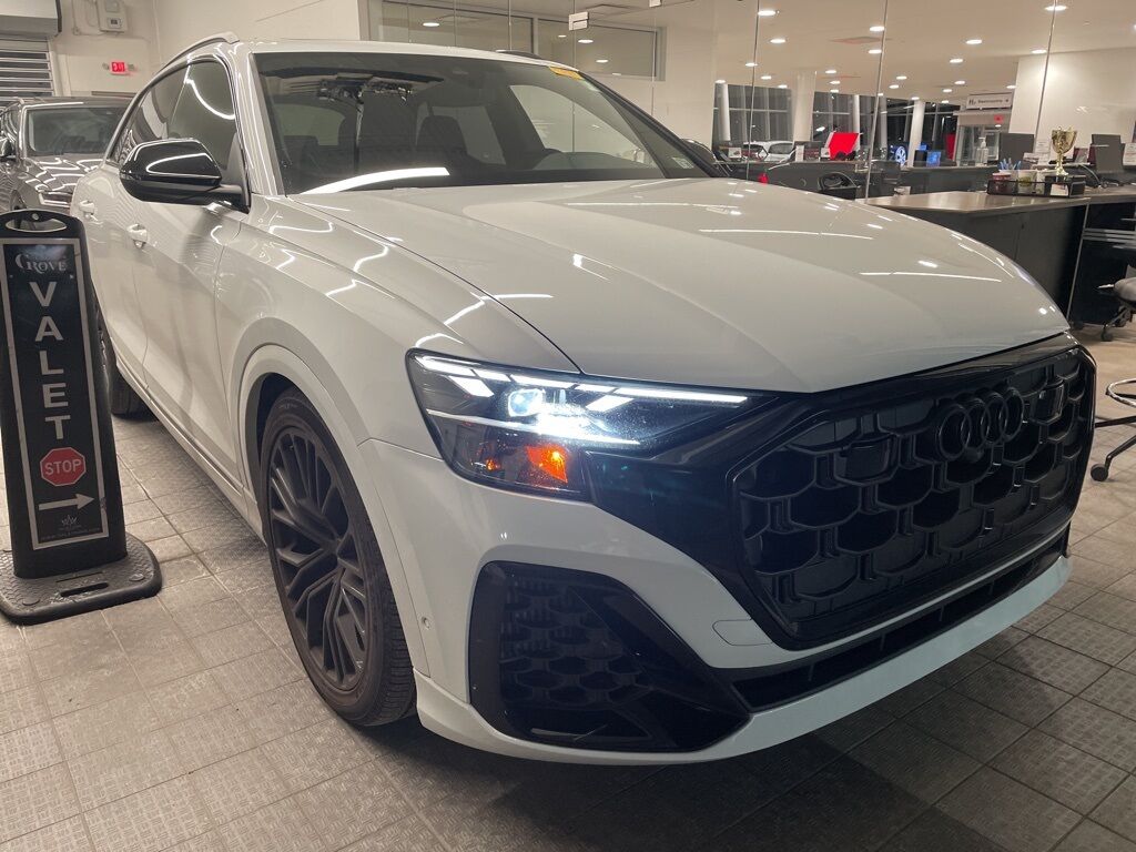2024 Audi SQ8