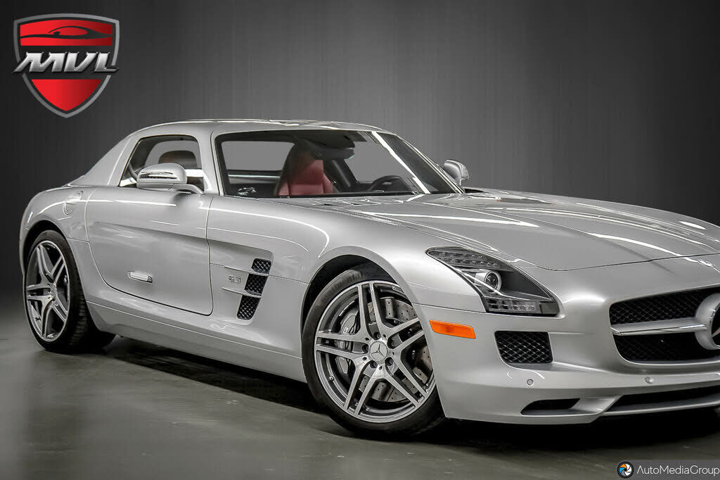 Mercedes-Benz SLS-Class