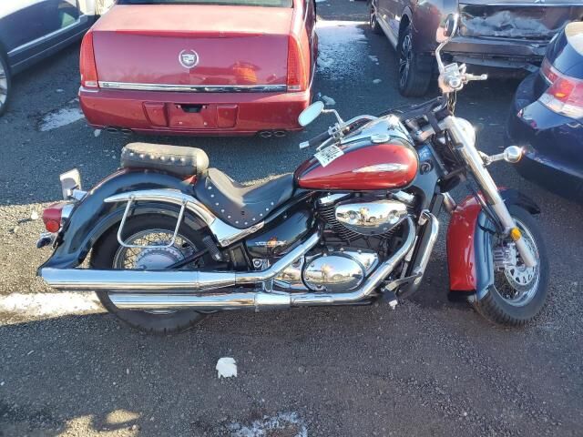 Suzuki VL800