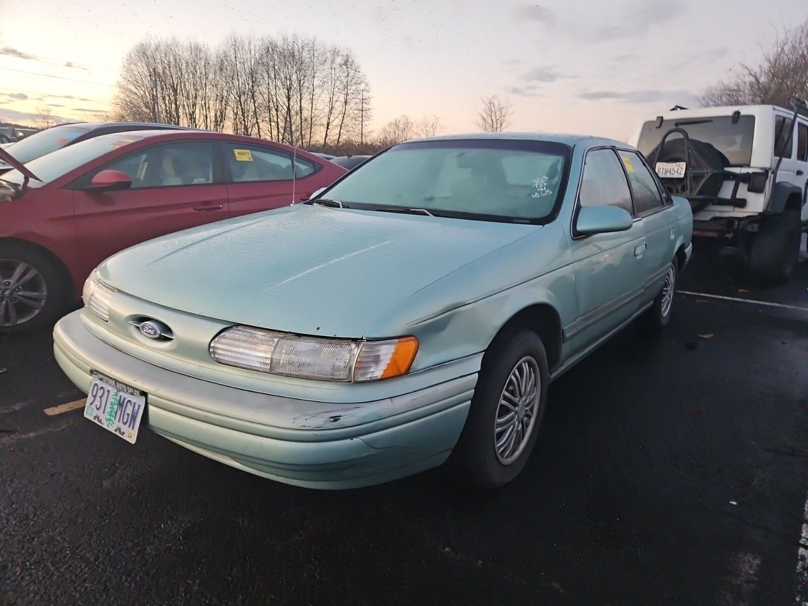 Ford Taurus