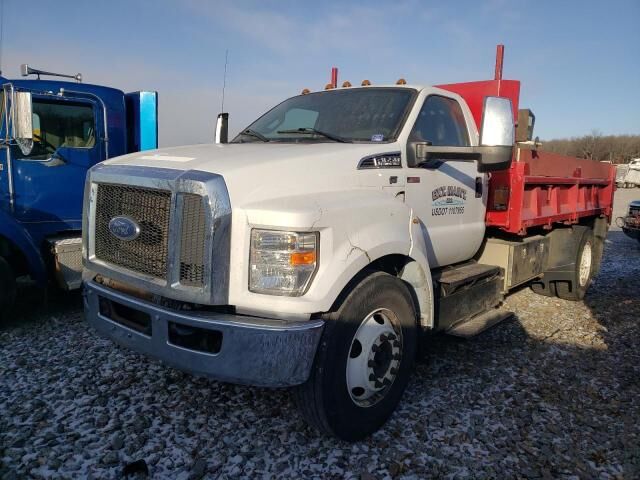 Ford F-650