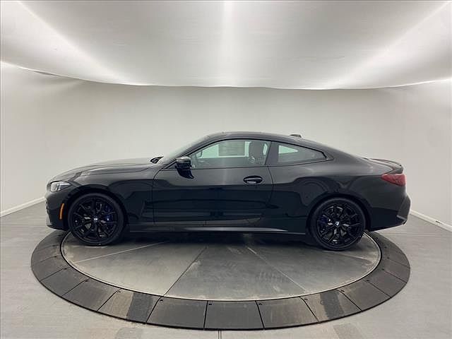 2025 BMW M440i