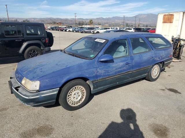Ford Taurus