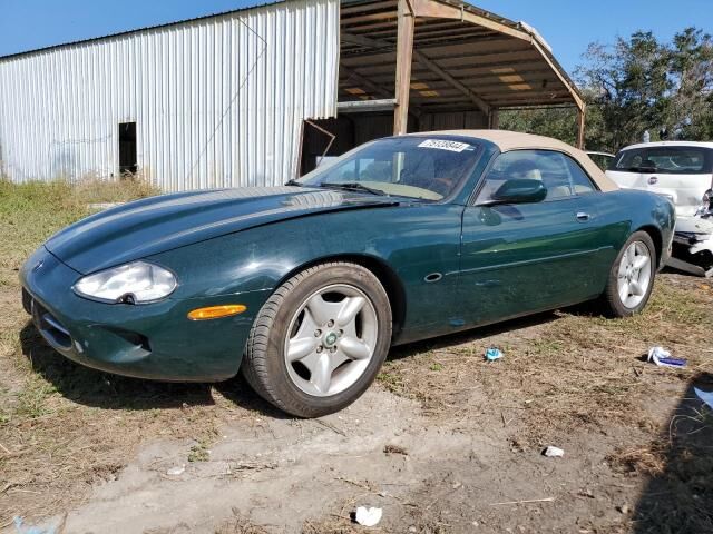 Jaguar XK8
