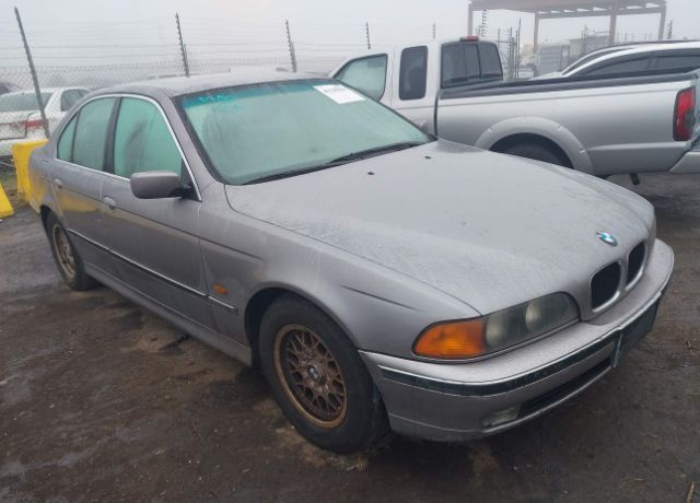BMW 528i